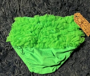 Baby Ruffle Bloomers Baby Diaper Cover Newborn Size 6-12 Months Green - Picture 1 of 4