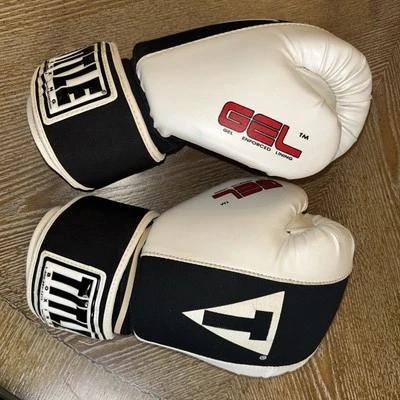 Guantes de boxeo Title Gel - negro/blanco/rojo 12 oz - medianos Foto 1 de 4