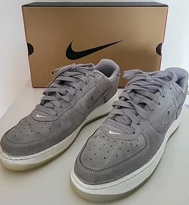 Nike Air Force AF 1 Medium Grau Weiß grey White Unisex Gr. 40 OVP - Bild 1 von 6