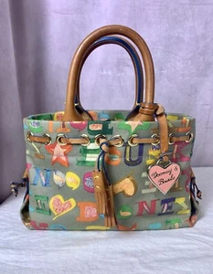 Bolso de Mano Vintage Dooney & Bourke Corazones de Crayón Borla Bolso de Mano Años 90 Flashback Y2K - Imagen 1 de 24
