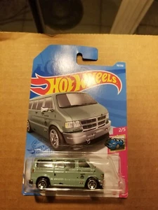 Hot Wheels #50 Dodge Van 50/250 New Free Shipping - Picture 1 of 1