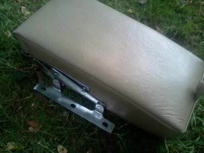 Jaguar xj40 1988-1994 Armrest Rear Seat oem #34 - Image 1 of 3