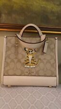 Coach C7001 Dempsey Tote 22 In Signature Canvas With Tiger NWT