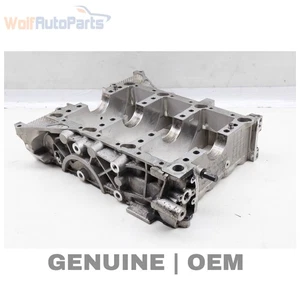2015-2018 PORSCHE MACAN - Crankshaft Housing / Lower Engine Block 94610100130 - Picture 1 of 5