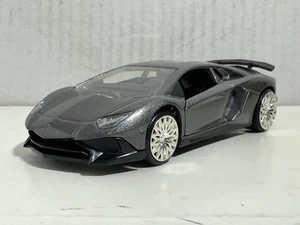JADA TOYS LAMBORGHINI VENENO GRIS 1:32 DIECAST MODELO 5" NUEVO SIN CAJA #34 - Imagen 1 de 11