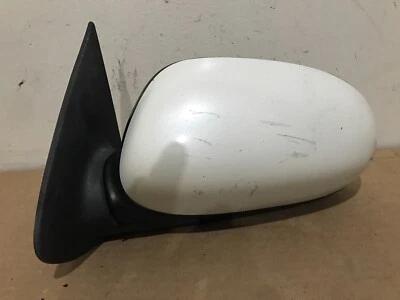 2000 - 2004 Infiniti I30 I35 DRIVER FRONT LEFT Side door Mirror OEM - Image 1 of 4