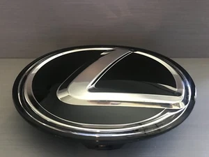 Emblemas Lexus GX460 LX570 GX400 LX460 53141-60090 - Imagen 1 de 4