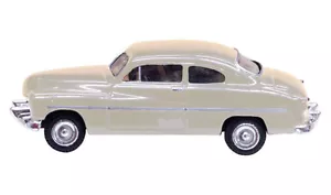 JUST PLUG HO-CITY CLASSIC W/LIGHTED HEADLIGHTS & TAIL LIGHTS - WOODLAND SCENICS - Picture 1 of 2