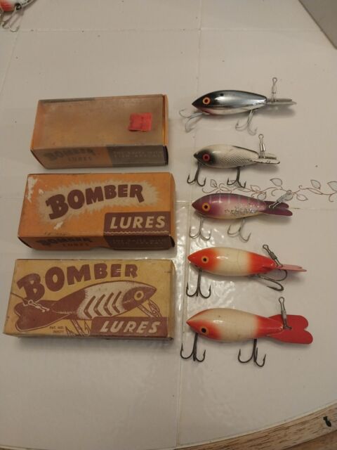 Fishing Plugs Bomber 1950,s (5) $30.00 sapulpa - collectibles - by