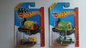 🔥LOT OF 2🔥 Hot Wheels HW Race Bump Around Yellow & Green (L7) - Picture 1 of 1