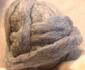 Wool Roving 16oz Roving, Spinning Felting Wool Dark Grey - Picture 1 of 5