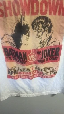 Camiseta clásica Batman VS Joker Foto 1 de 4