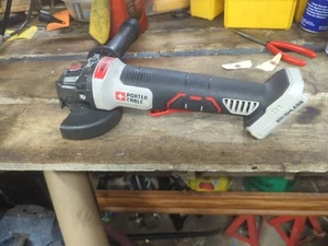 PORTER-CABLE PCCG400B 20V 4-1/2-inch Brushless Grinder Bare Tool - Picture 1 of 6