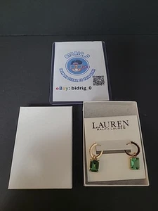 Orecchini a cerchio Lauren Ralph Lauren colore oro pietra charm pavè huggie - Foto 1 di 5