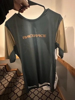 Raceface Indy SS MTB Jersey Men’s medium  - Image 1 of 3