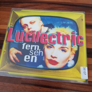 LUCILECTRIC : Fernsehen > NM (MCD) - Bild 1 von 3