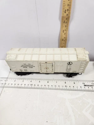 Lionel 3472 Vintage O Operating Milk Car/Box (A-3) - Image 1 of 3