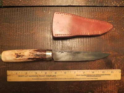Cuchillo Bowie de caza forjado a mano primitivo y funda de cuero - mango STAG Foto 1 de 4
