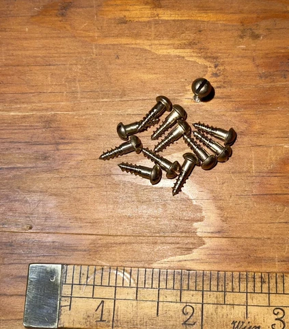 Wood Screws Round Head Slotted Bronze # 6 X 1/2 Cover