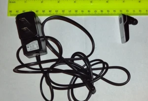SAMSUNG BLUETOOTH EAR PIECE MODEL: WEP301 W/ CHARGING CORD - Picture 1 of 5