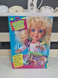 Vintage Galoob Suzy Snapshot 90s Posing Doll - Picture 1 of 13