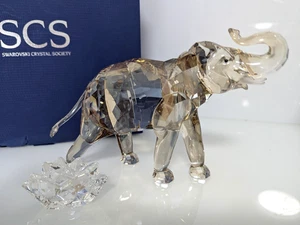 Swarovski 💎Jahresausgabe 2013 Elefant Cinta 1137207 Inkl Namensschild Neu - Picture 1 of 9