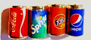 Miniatur-Puppenhaus Wein Mini Whiskyflasche Getränke im Maßstab 1:6 spielen - Bild 1 von 31