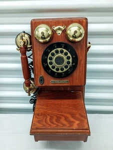 VINTAGE Thomas Crosley Museum Series Wood Wall Telephone Limited EDITION - Zdjęcie 1 z 8