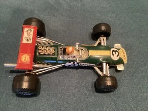 MODELLINO AUTO POLITOYS LOTUS CLIMAX BOSCH F.1. FORMULA UNO SCALA 1/32 ANNI '60 - Foto 1 di 5