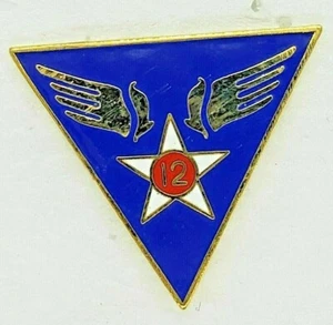 PIN DE LA FUERZA AÉREA DEL EJÉRCITO DE LA SEGUNDA GUERRA MUNDIAL - PRODUCCIÓN ACTUAL - ¡IDEAL PARA GORRAS/CHAQUETAS! - Imagen 1 de 3