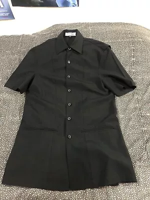 Рабочая рубашка doc & amelia унисекс размер xs черная 2 отверстия cintas короткий рукав на пуговицах - Изображение 1 из 4