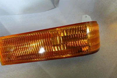 1989 - 1994 Ford Bronco II  Explorer Ranger pickup  turn signal light lens lamp - Image 1 of 4