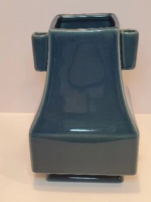 Jarrón West Elm raro. Azul jade. 6,75" H Foto 1 de 4