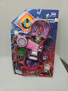 NEU Reboot Hexadecimals Lair Spielset Irwin 1995  - Bild 1 von 5