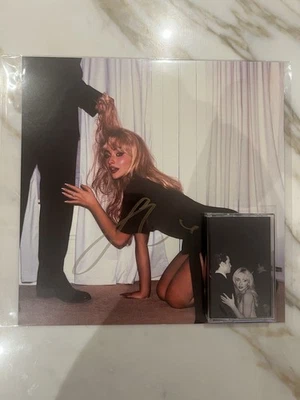 Sabrina Carpenter - Man's Best Friend Alt Cover Gold Cassette + SIGNED ART CARD - Image 1 of 4