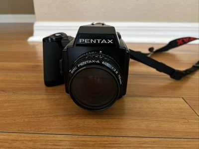 Câmera de Filme Pentax 645 Médio Formato com Lente 75mm f/2.8 Do Japão - Imagem 1 de 4