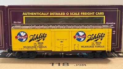 MTH Premier O Scale Schlitz 40’ Reefer Car 20-94036 Milwaukee Beer – Used Mint - Image 1 of 4