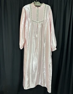 Komar Large 16-18 Satiny Pink Long Sleeve Pleated Lacey Grandma Nightgown Gown - Picture 1 of 8