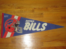 BUFFALO BILLS Vintage 1980s 1990s FULL SIZE Pennant flag 30" Helmet