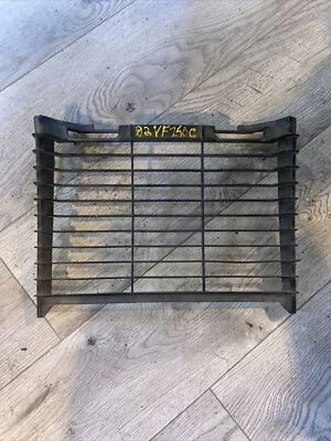 82-83 HONDA MAGNA VF750 RADIATOR GRILL PLASTIC COVER shield left right OEM 1982 - Image 1 of 4