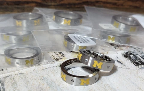 Lot 9 University of Michigan Maize Crystal Stainless Band Rings Wolverines Cover