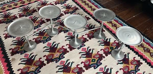 Pottery Scheune 5 Arm Zinn expandierende Säule Kerzenhalter Mittelstück Ret $ 69 - Bild 1 von 6