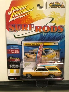 1/64 JOHNNY LIGHTNING SURF RODS 1964 OLDSMOBILE VISTA CRUISER WAGON WHITE YELLOW - Picture 1 of 3