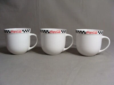 3 GIBSON Cups/Mugs In A Coca Cola Pattern - Image 1 of 4