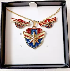 Captain Marvel Star Halskette & Ohrring Set Sammler Anhänger Neu aus altem Lagerbestand Neu Box 2018 - Bild 1 von 4