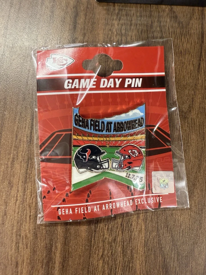 Kansas City Chiefs Vs Houston Texans Gameday Pin 12/7/2025 - Image 1 of 1
