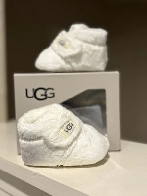 UGG Bixbee Infantil Suave Bebé Botines Zapatillas Blanco Puro Talla 0/1~0-6 Meses Foto 1 de 4