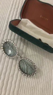 Gafas de sol redondas Gucci GG0620S 001 para mujer plateadas/verdes caja bolso y tela Foto 1 de 4