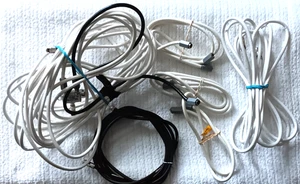 Comcast Xfinity Cable Hoax Cord Bundle Lot White Black Extreme Broadband BDS102H - Picture 1 of 14