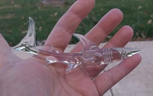Hai Figur Haube-Kopf Handarbeit mundgeblasen klar Kunstglas 5 cm lang - Bild 1 von 6